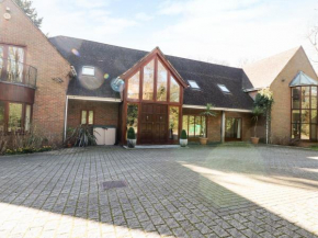 Hotels in Netley Marsh